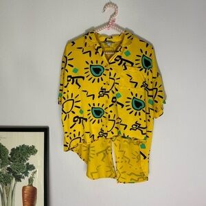 Union Bay Vintage yellow abstract sun and stick figure crop top size Medium